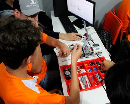 img-relatorio-2025